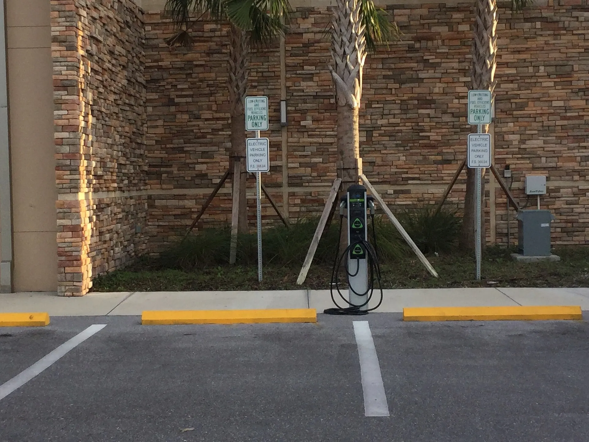 Gulf Gate Public Library electric vehicle charging station.