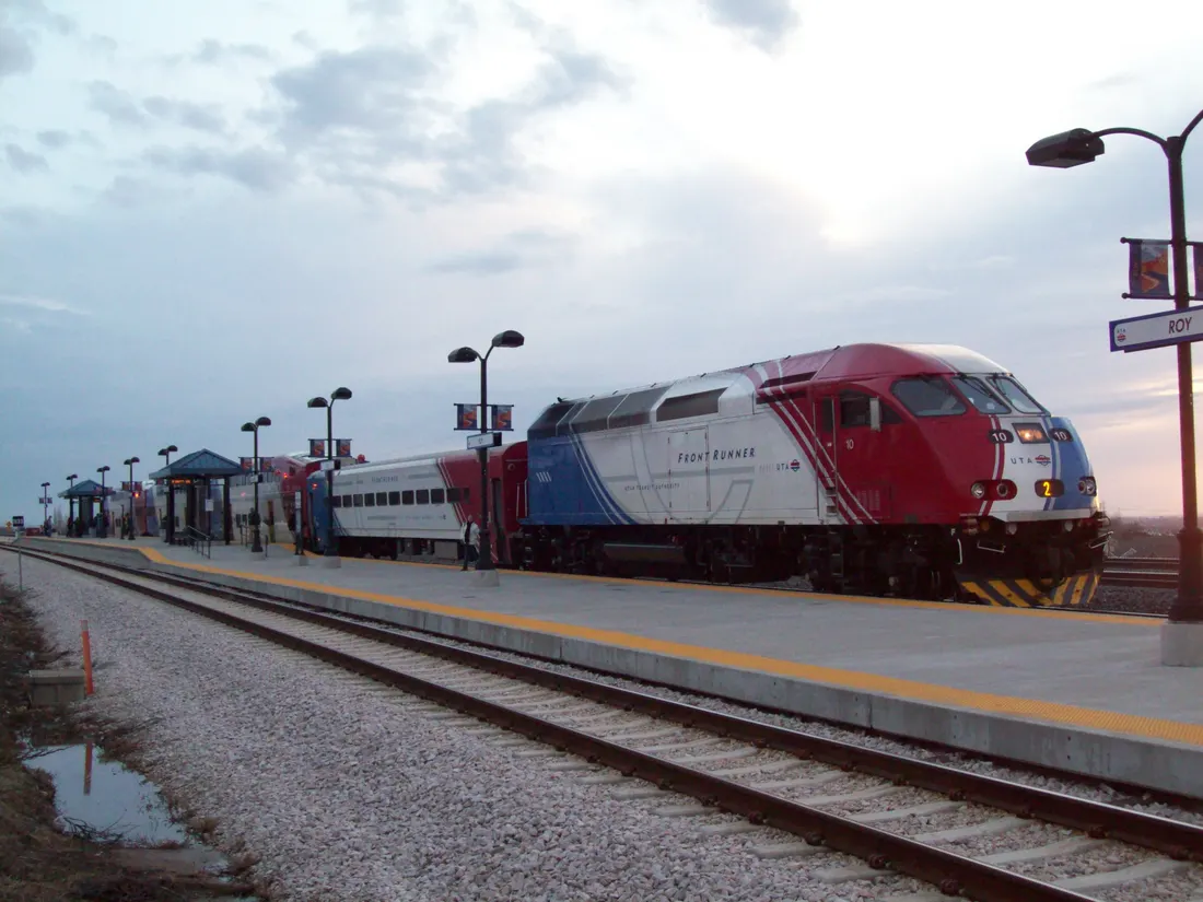 FrontRunner at Roy Station