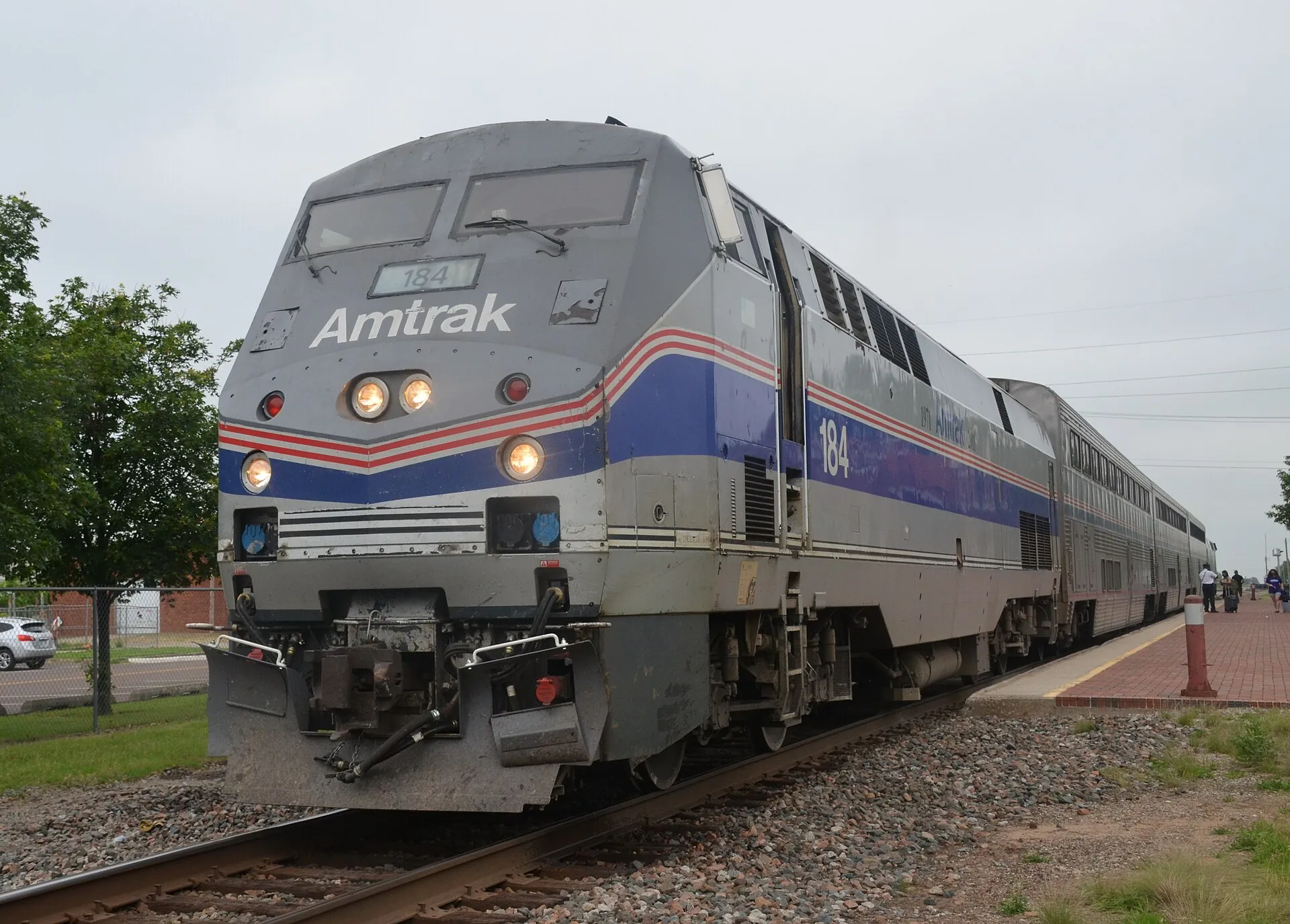 Amtrak #184 in Phase IV heritage paint leading the southbound Heartland Flyer at Norman, June 9, 2021.
