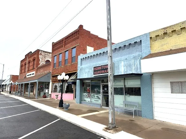 Downtown Rush Springs, Oklahoma (March 2025).