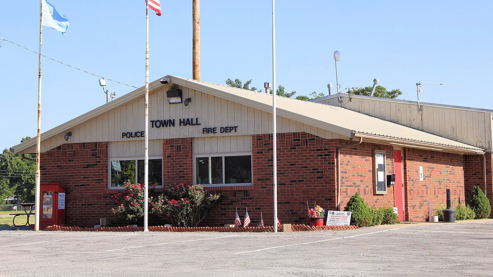 The Town Hall of Union City, Oklahoma (2022).