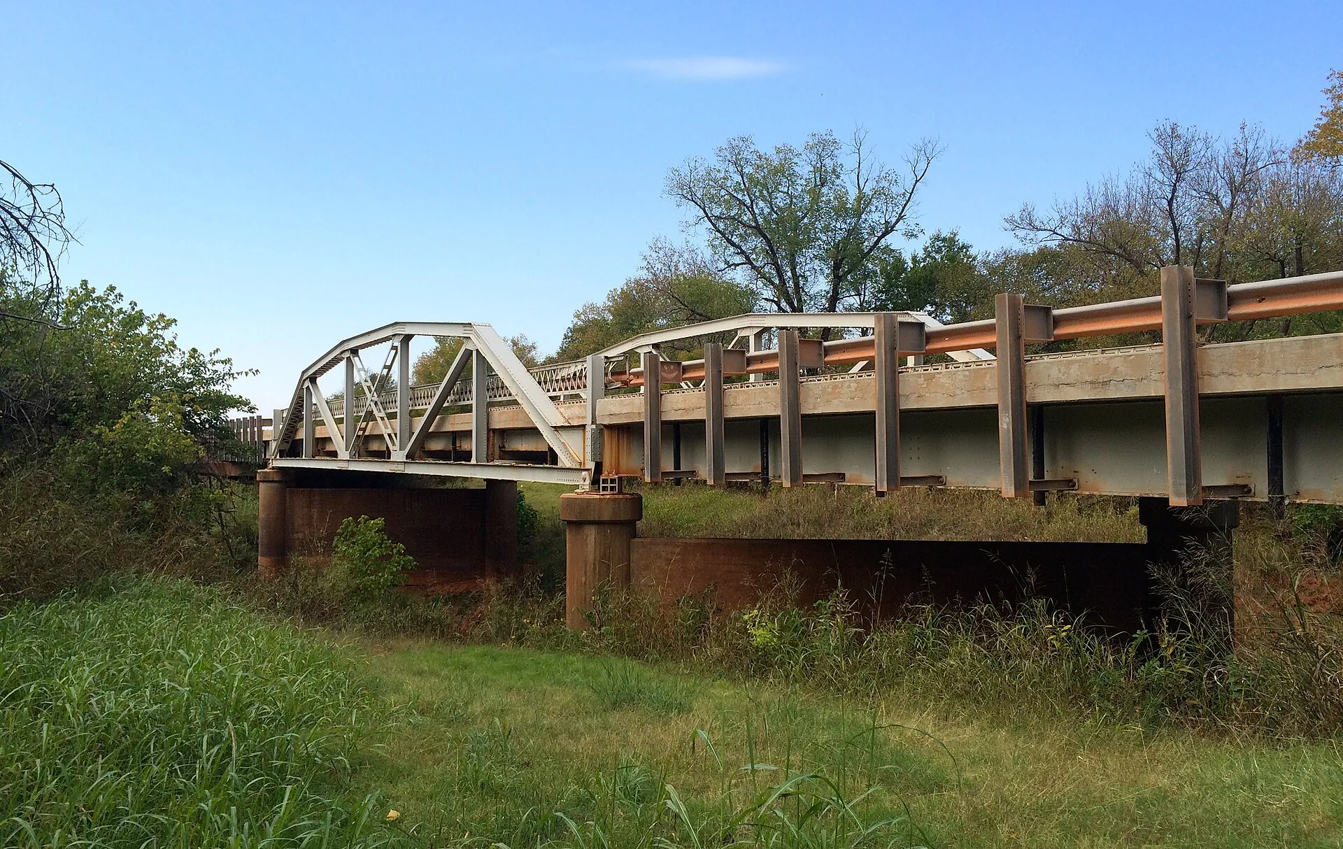 The Captain Creek Bridge near Wellston, Oklahoma.