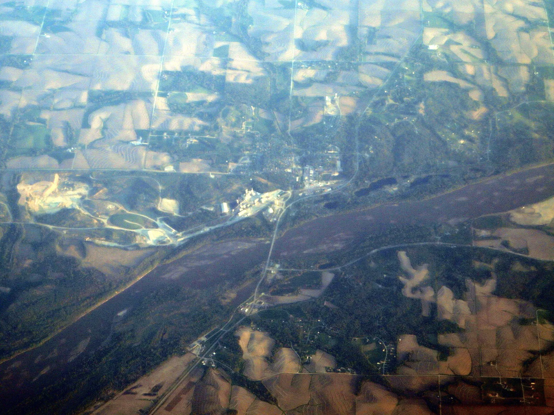 Louisville is a city in Cass County, Nebraska, United States. The population was 1,106 at the 2010 census. en.wikipedia.org/wiki/Louisville,_Nebraska en.wikipedia.org/wiki/Wikipedia:Text_of_Creative_C