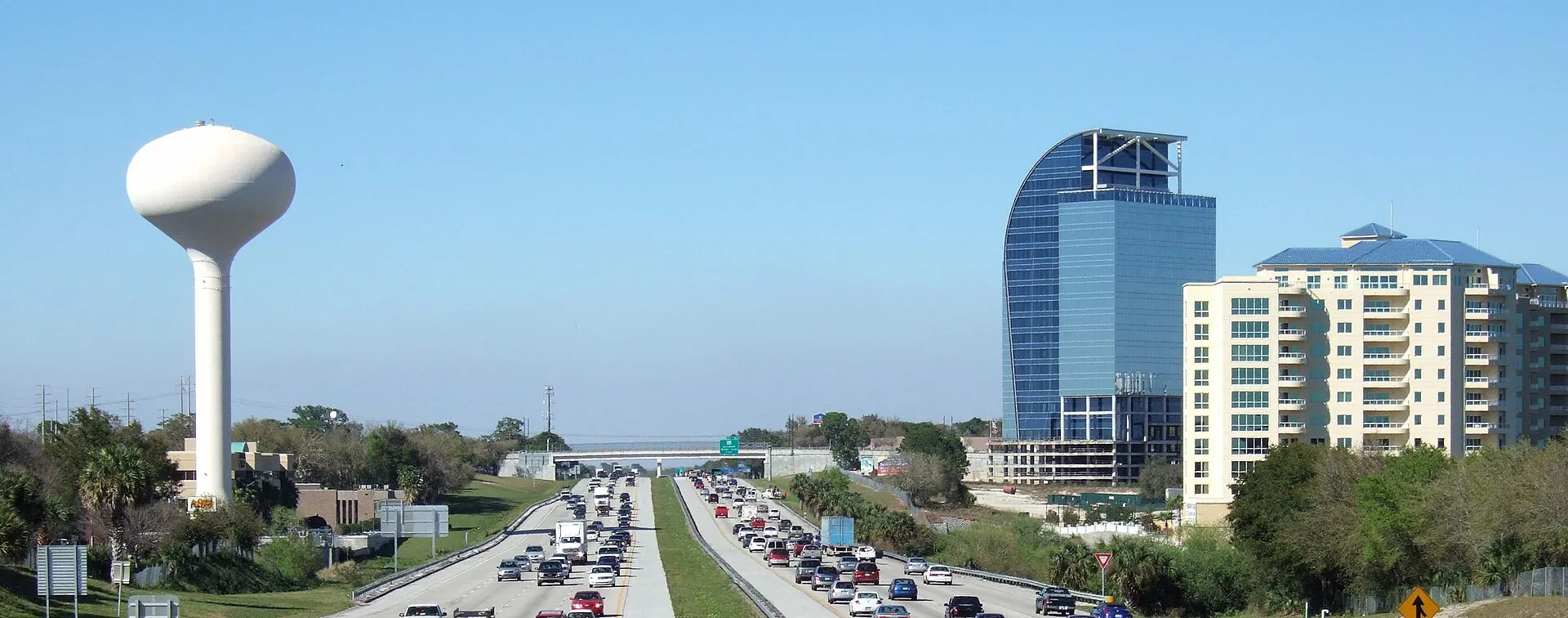 City view of Altamonte Springs from I-4