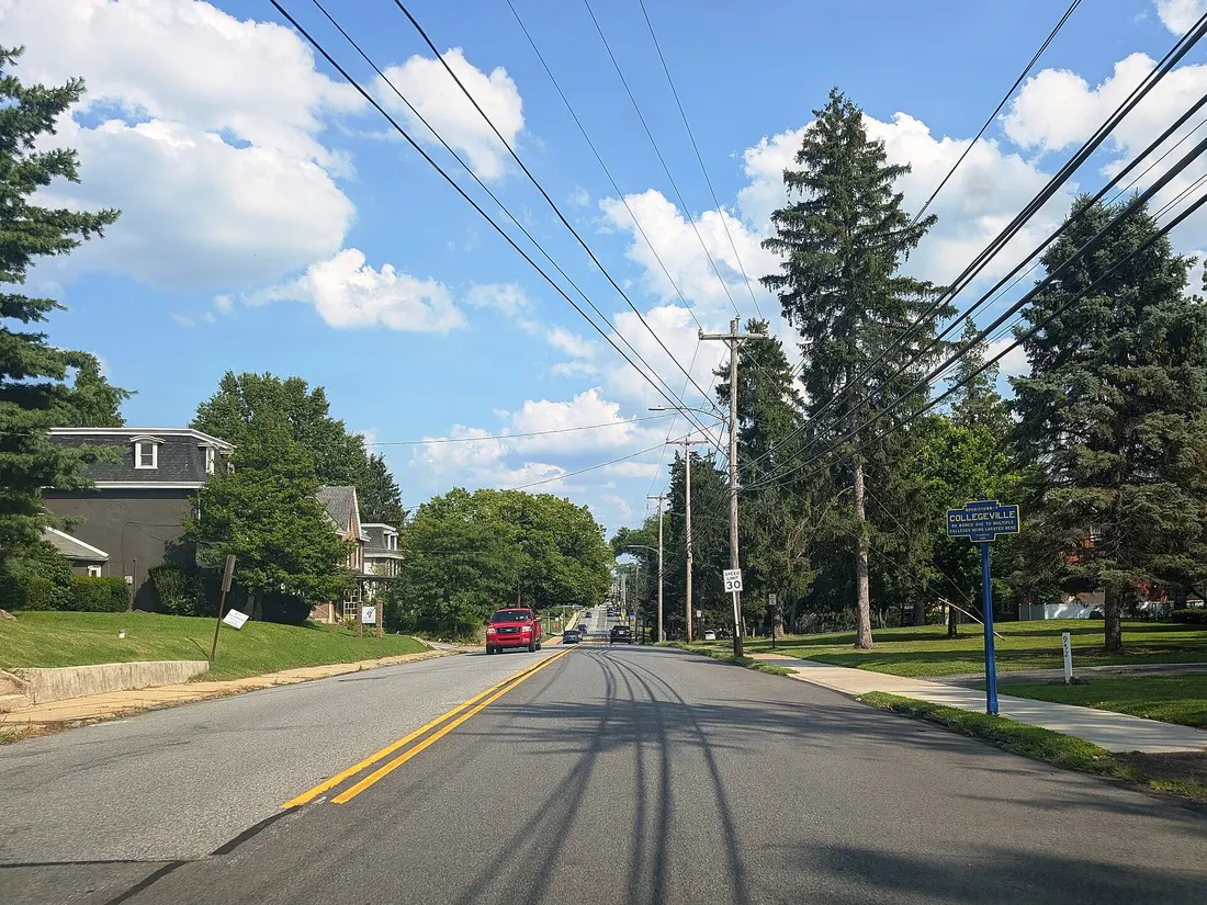 Photo of eastbound East Main Street entering Collegeville from Trappe, Pennsylvania. Photo taken looking east-southeast at Center Avenue.