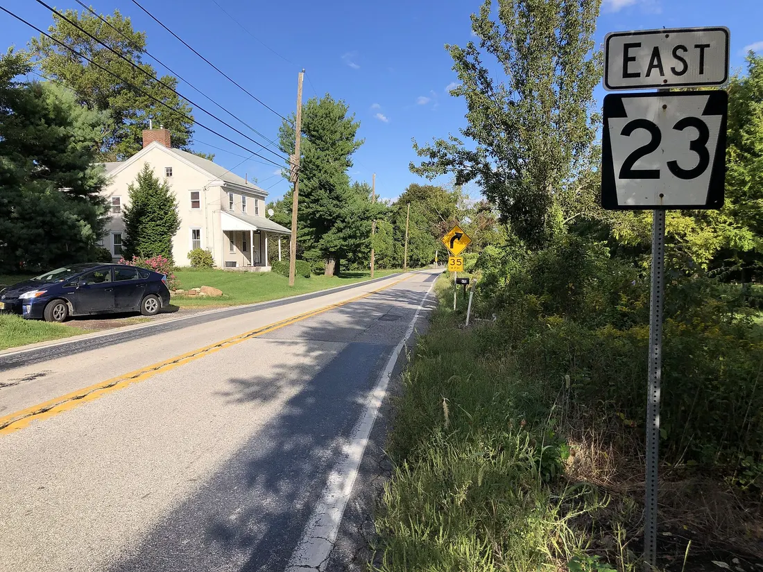 View east along Pennsylvania State Route 23 (Ridge Road) just east of Porters Mill Road in East Coventry Township, Chester County, Pennsylvania