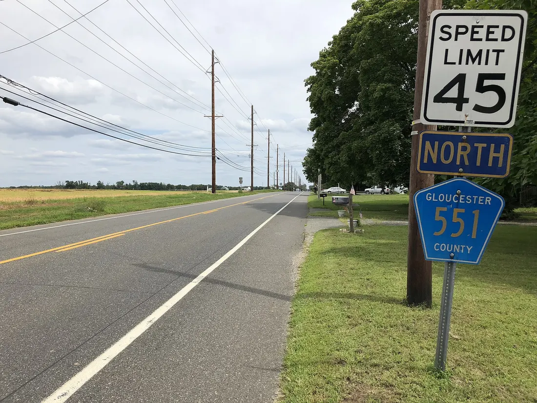 View north along Gloucester County Route 551 (Kings Highway) just north of Gloucester County Route 607 (Tomlin Station Road) in East Greenwich Township, Gloucester County, New Jersey