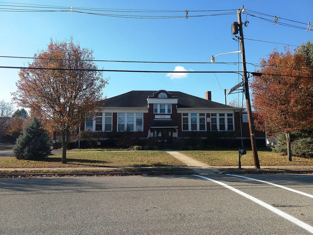 Photo of the Fieldsboro, New Jersey borough hall. Photo taken from Washington Street looking southwest.