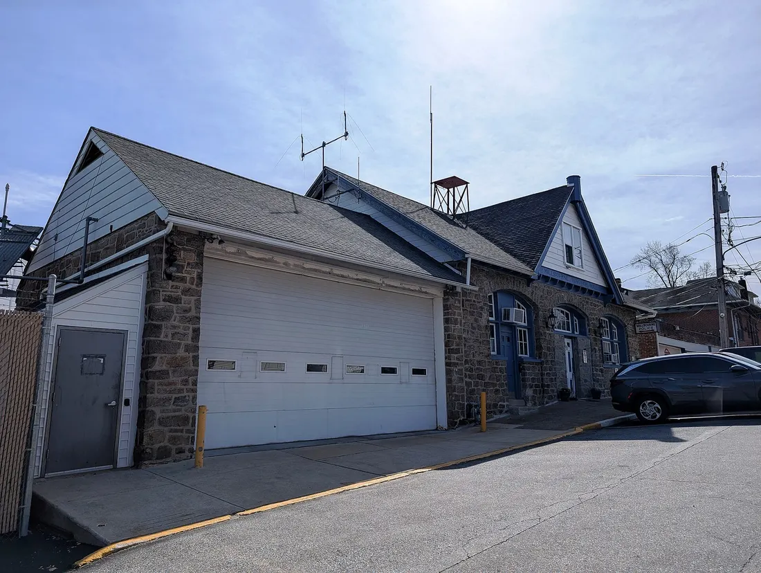Photo of the Millbourne, Pennsylvania Borough Hall. Photo taken from Park Avenue looking southeast.