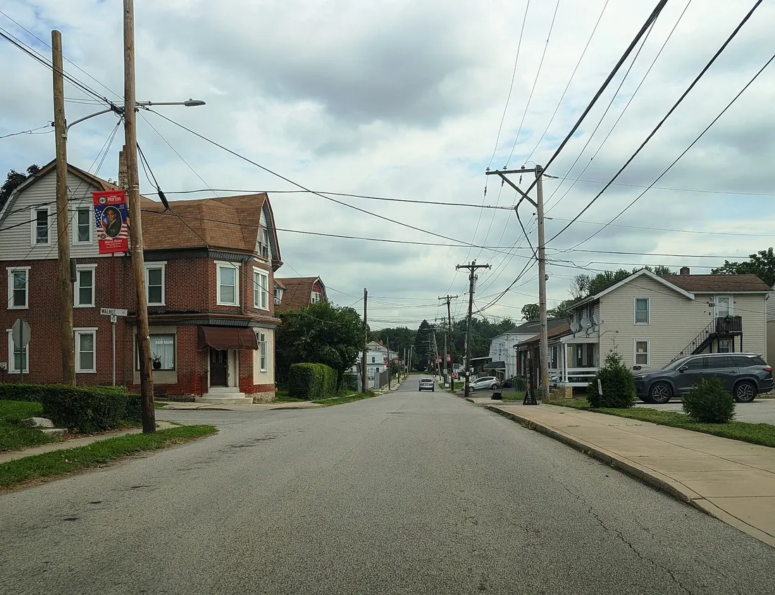 Photo of northbound North Morton Avenue in Morton, Pennsylvania. Photo taken looking northwest between Main Street and Walnut Street.
