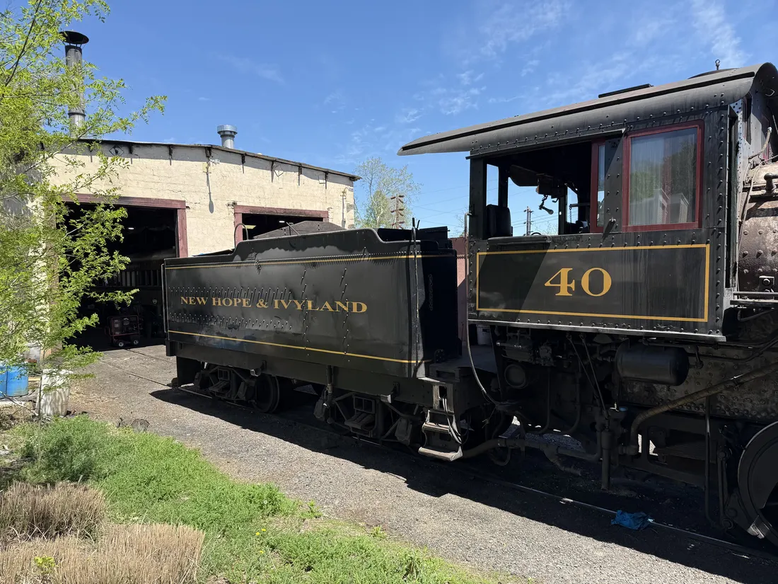 The right rear portion of New Hope and Ivyland 40 during maintenance at the New Hope Station in New Hope, Bucks County, Pennsylvania
