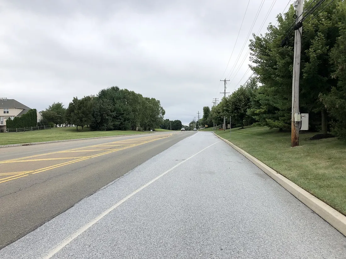 View north along Pennsylvania State Route 896 (Newark Road) just north of D Road in Penn Township, Chester County, Pennsylvania