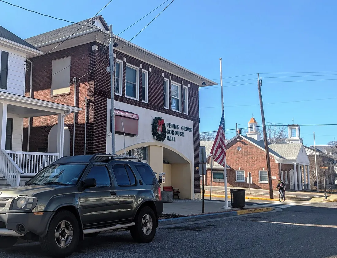 Photo of the Penns Grove, New Jersey Borough Hall. Photo taken from County Route 675 (West Main Street) looking west.