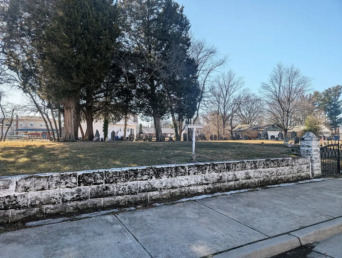 Photo of an unnamed cemetery along Main Street in Pennsville Township, New Jersey. Photo taken looking southwest.