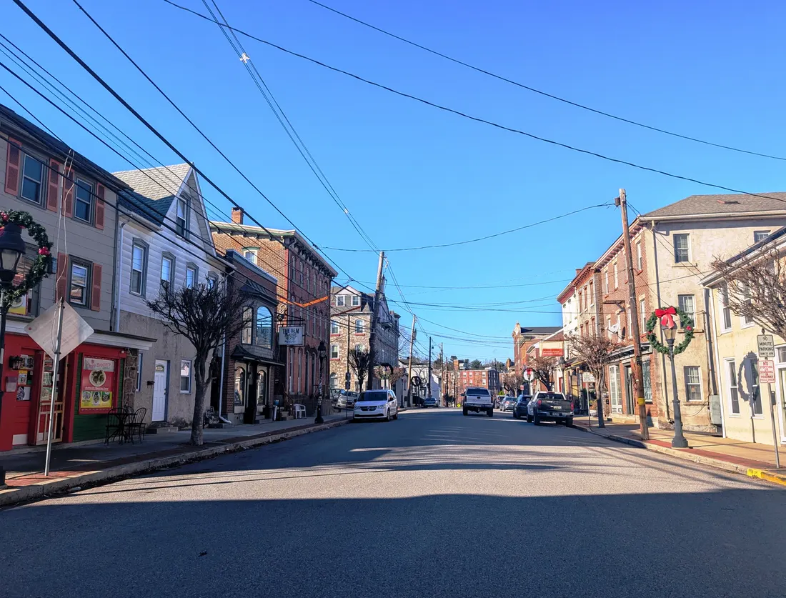 Photo of northbound North Main Street in Spring City, Pennsylvania. Photo taken looking north-northwest between Hall Street and New Street.