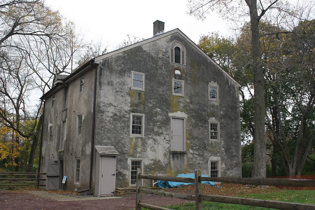 en:Springfield Mill, also known as the Piper-Streeper Mill, is a historic grist mill located on the Wissahickon Creek at Erdenheim, Springfield Township, Montgomery County, Pennsylvania.