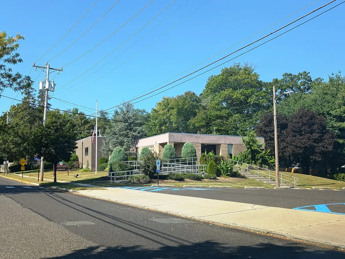 Photo of the Stratford, New Jersey Borough Hall. Photo taken from Union Avenue looking west.