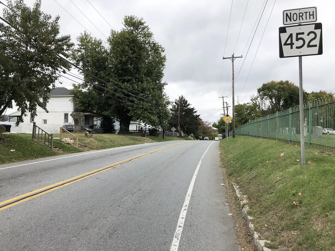 View north along Pennsylvania State Route 452 (Market Street) just north of Laughead Avenue in Upper Chichester Township, Delaware County, Pennsylvania
