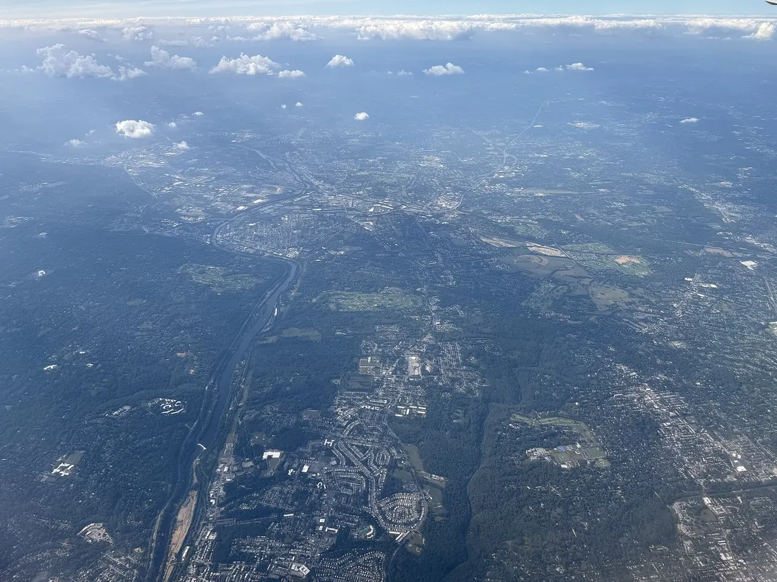 Aerial view centered on the border of the Roxborough section of Philadelphia and Whitemarsh and Springfield townships in Montgomery County, Pennsylvania, seen from an aircraft heading for Newark Liberty International Air