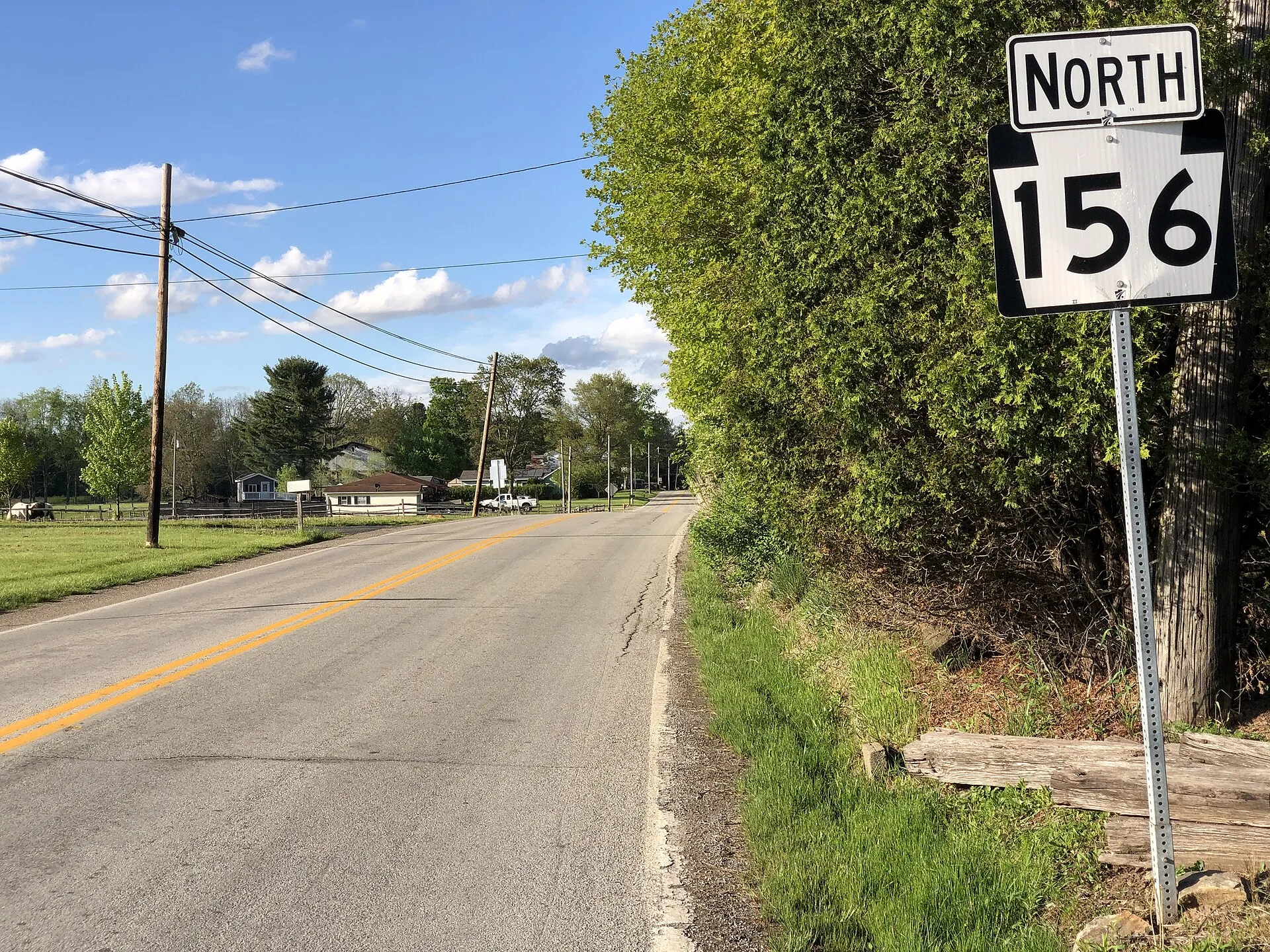 View north along Pennsylvania State Route 156 at Pennsylvania State Route 981, entering Avonmore from Bell Township in Westmoreland County, Pennsylvania