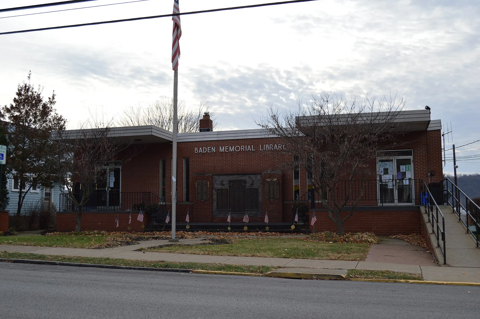 Front of the Baden Memorial Library, located at 385 State Street in Baden , Pennsylvania , United States .