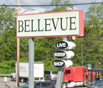 Bellevue, Pennsylvania Welcome sign Located at the intersection of PA Route 65 (Ohio River Blvd) and Riverview Ave.
