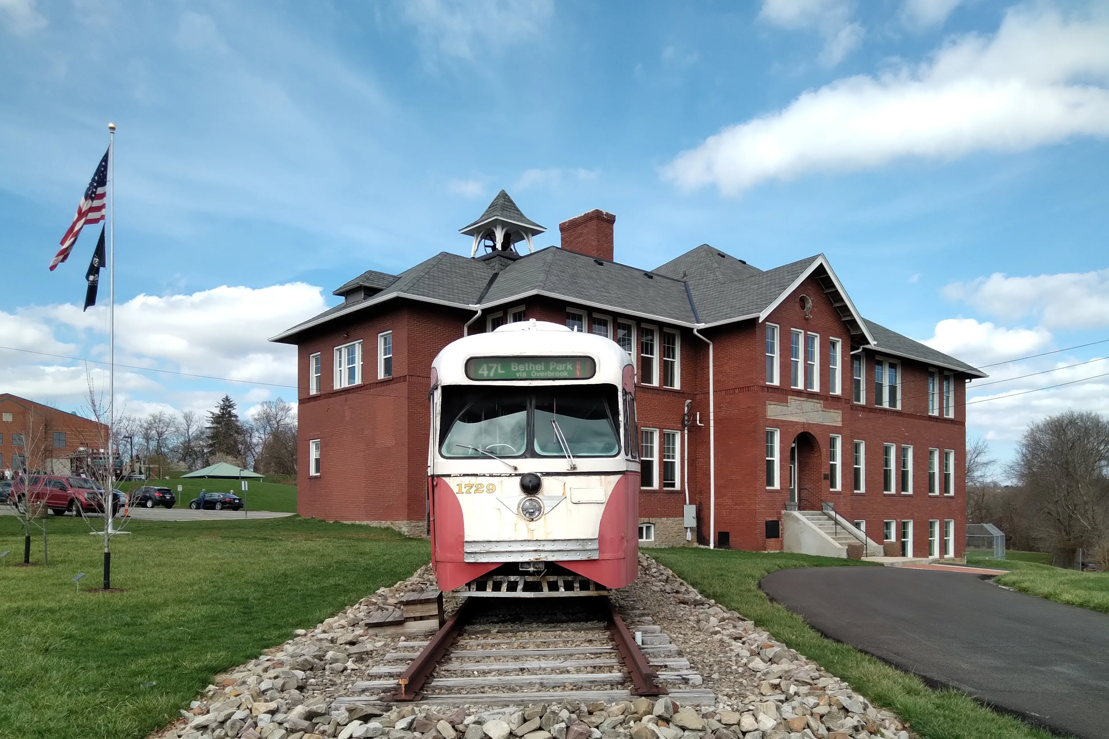 Schoolhouse Arts & History Center, Bethel Park, Pennsylvania