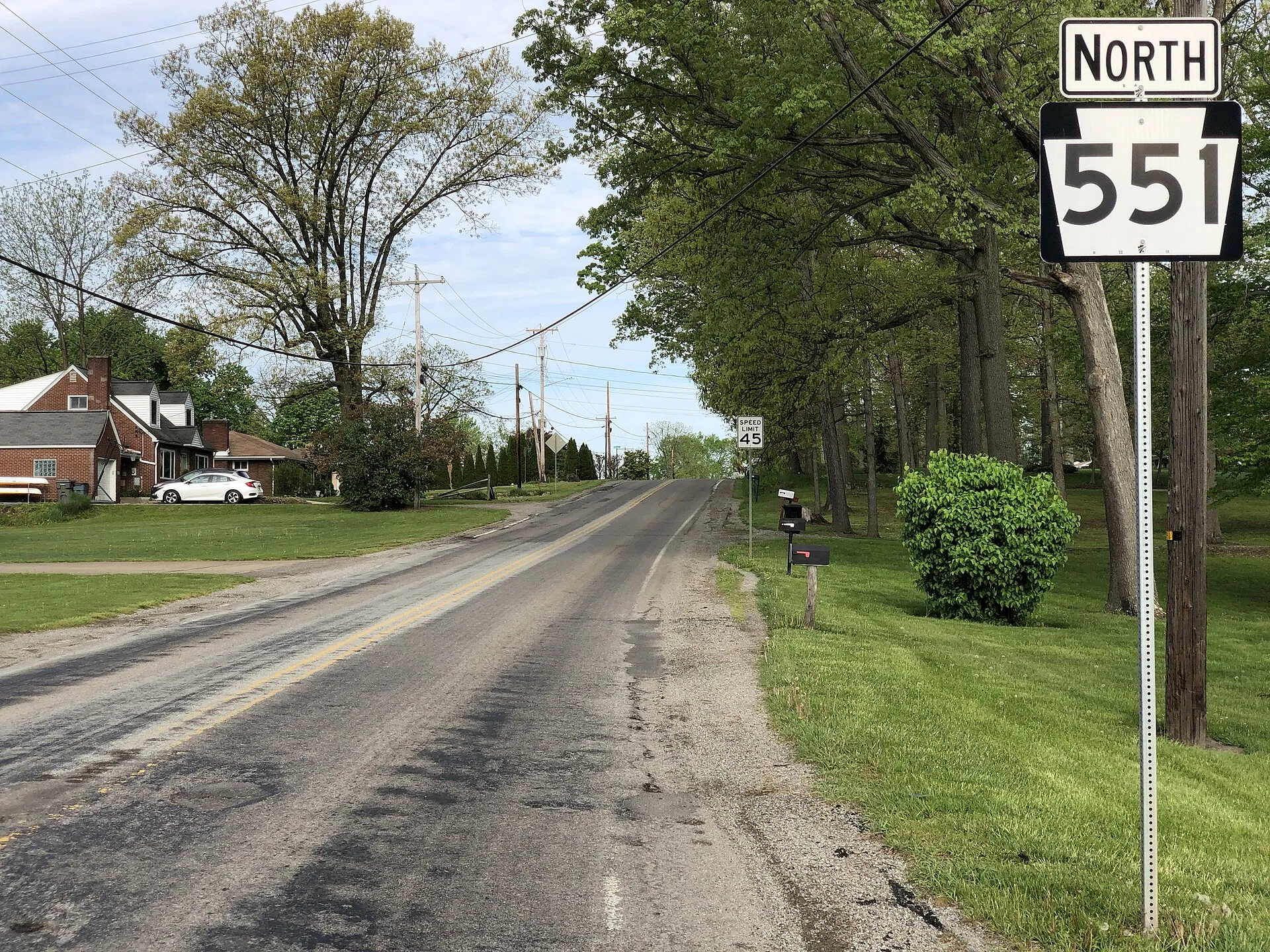 View north along Pennsylvania State Route 551 (Wallace Run Road) at Shenango Road in Big Beaver, Beaver County, Pennsylvania