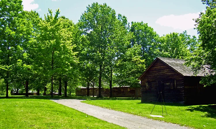 Photographed by Daniel Case 2006-05-22