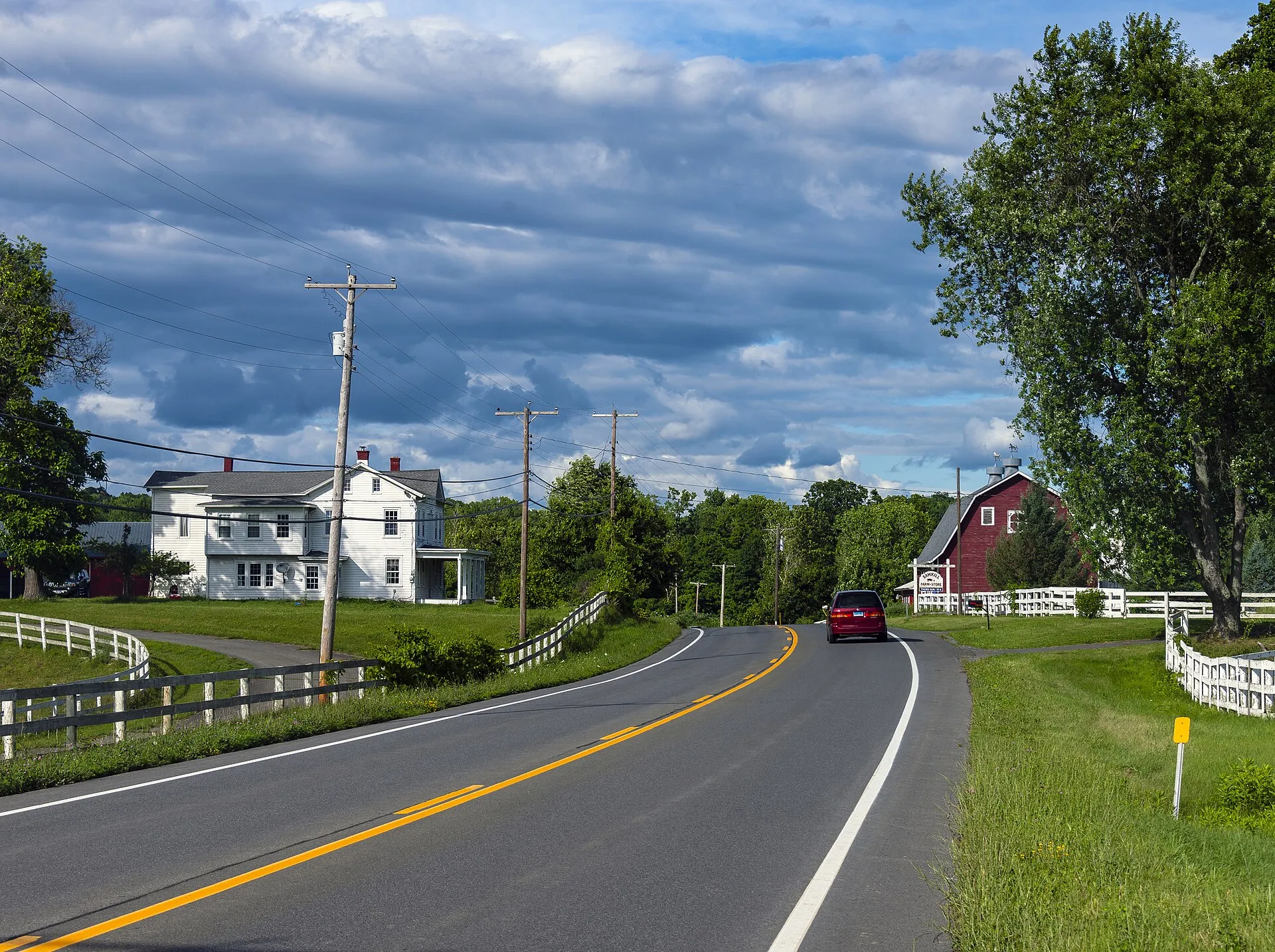 US 9 north of Red Hook, NY — nine years later comparison view