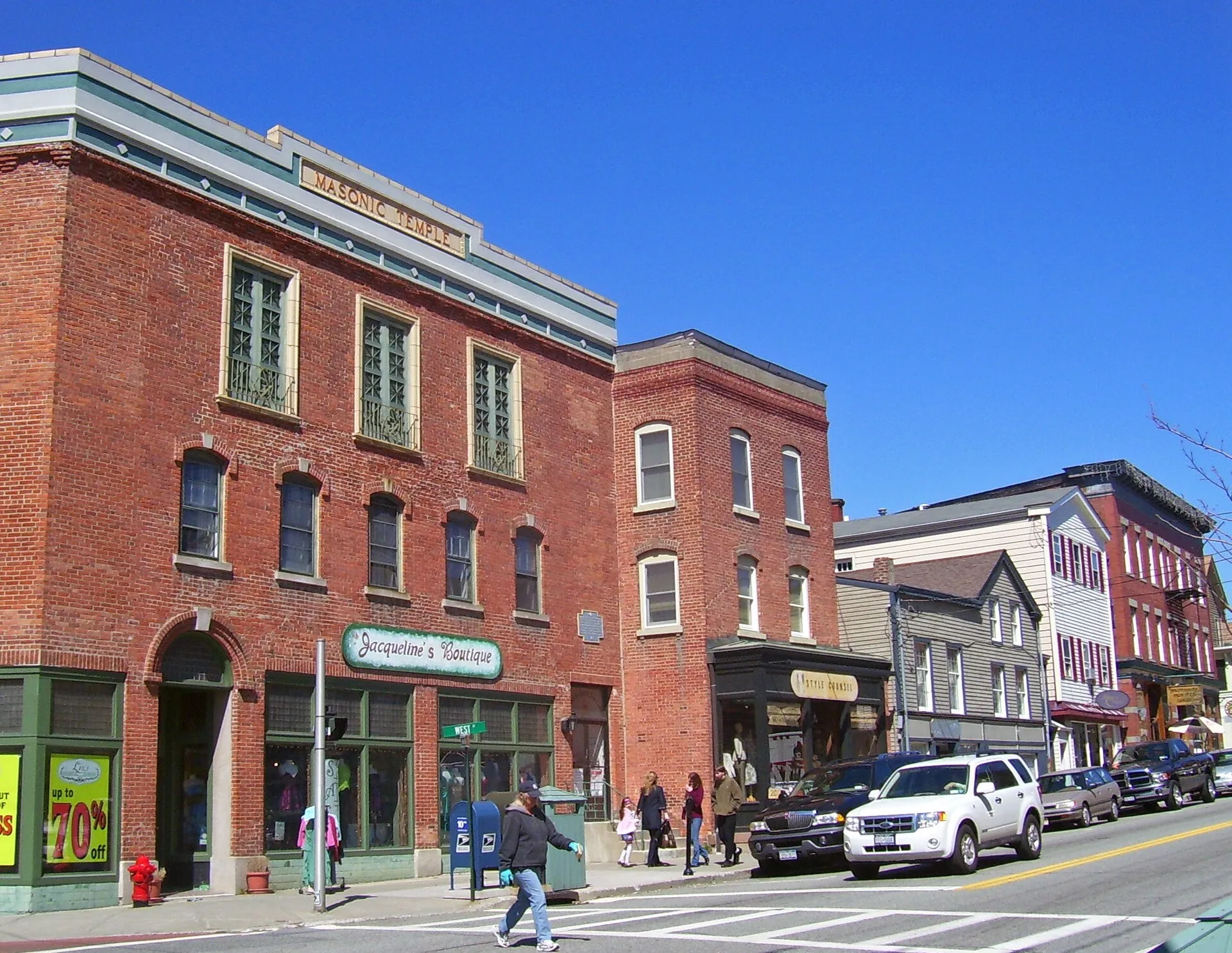 Main Street ( NY 94 / 17A ) in Warwick , NY, USA, part of the village's historic district