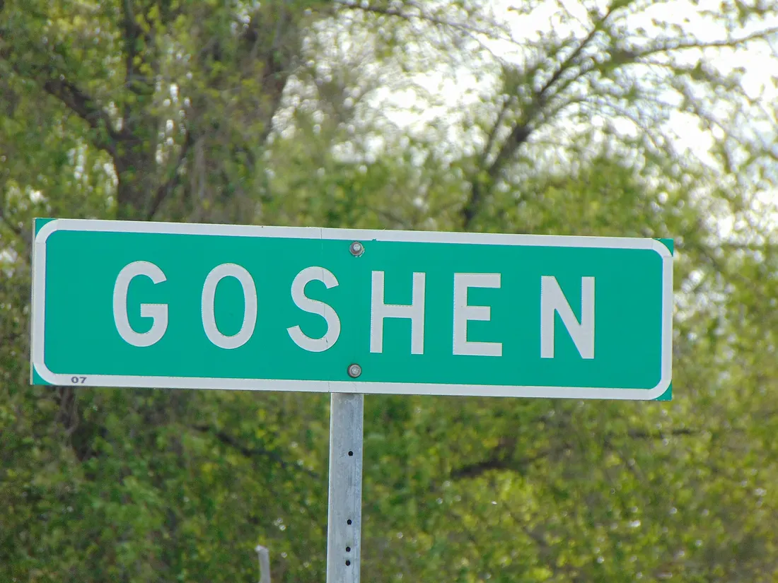 The Goshen city sign on westbound U.S. Route 6 in Goshen, Utah, May 2016