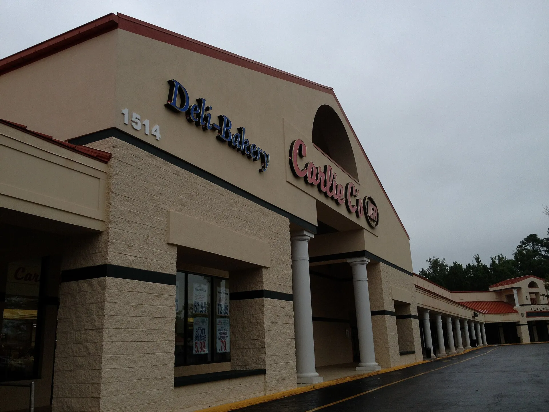 Winn-Dixie (Now IGA) Garner Station Raleigh, NC