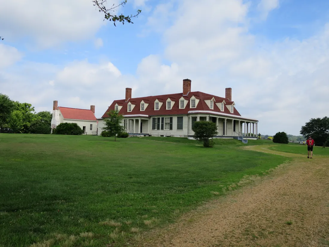 Appomattox Manor at City Point