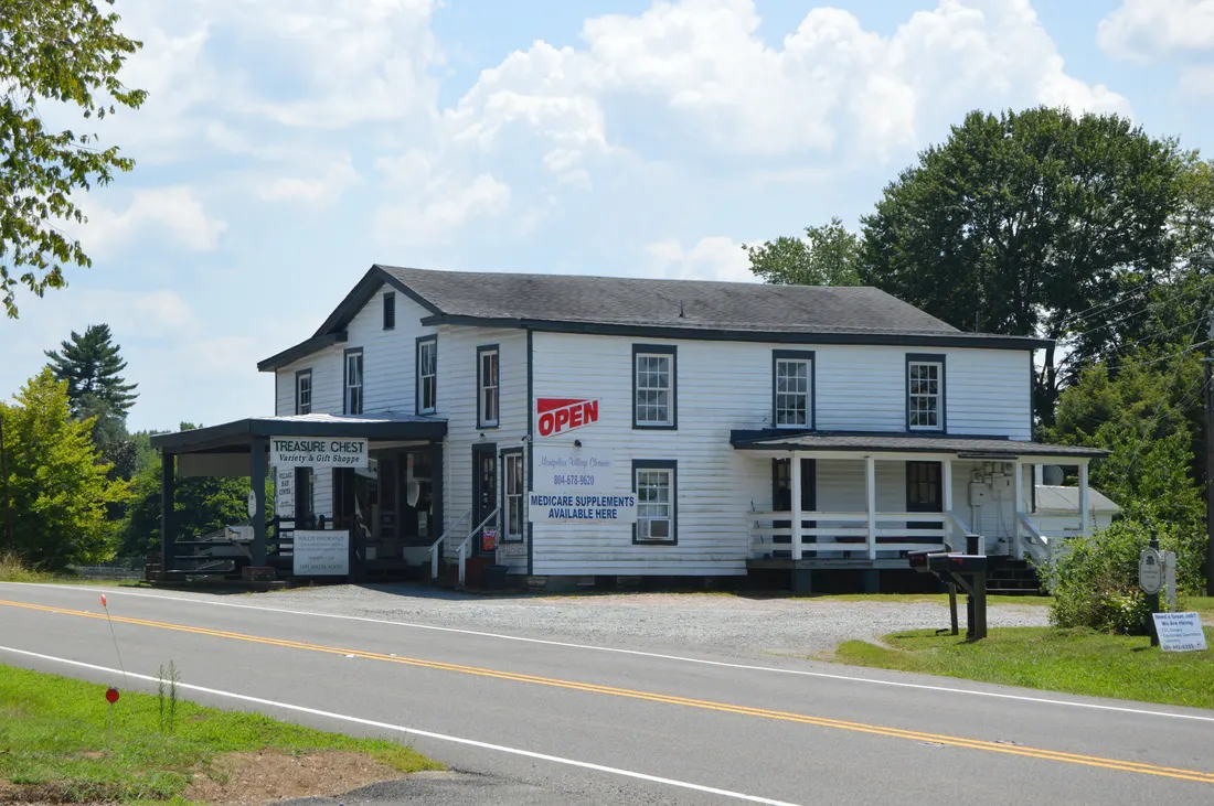 Commercial building along U.S. Route 33 in Montpelier