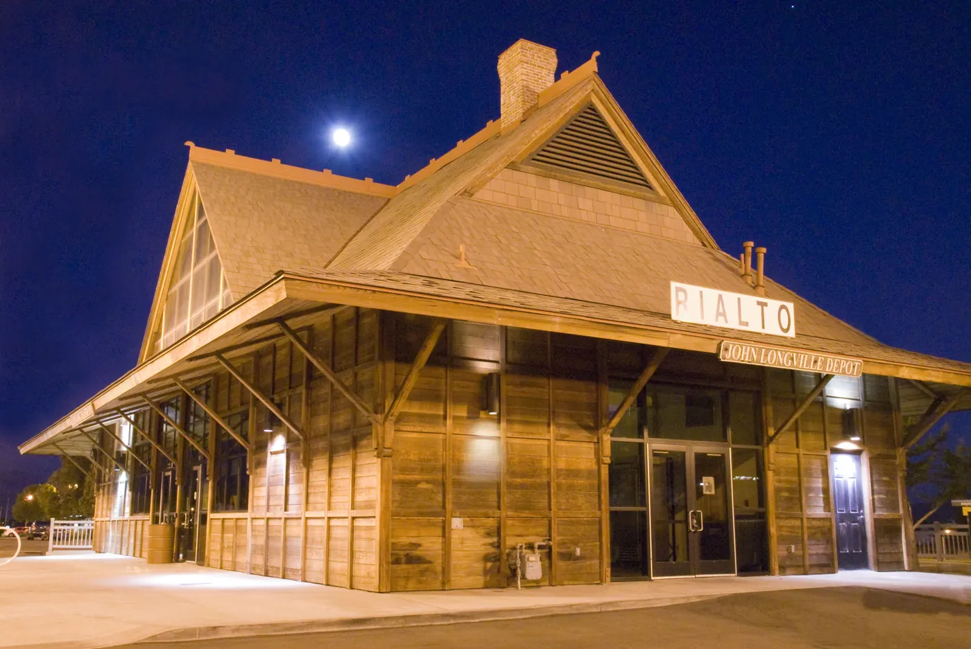 Night photo of the John Longville Depot (Rialto Metrolink station), Rialto, CA