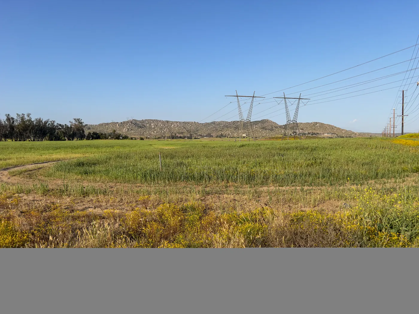 Lakeview Mountains viewed from Menifee Road in Romoland
