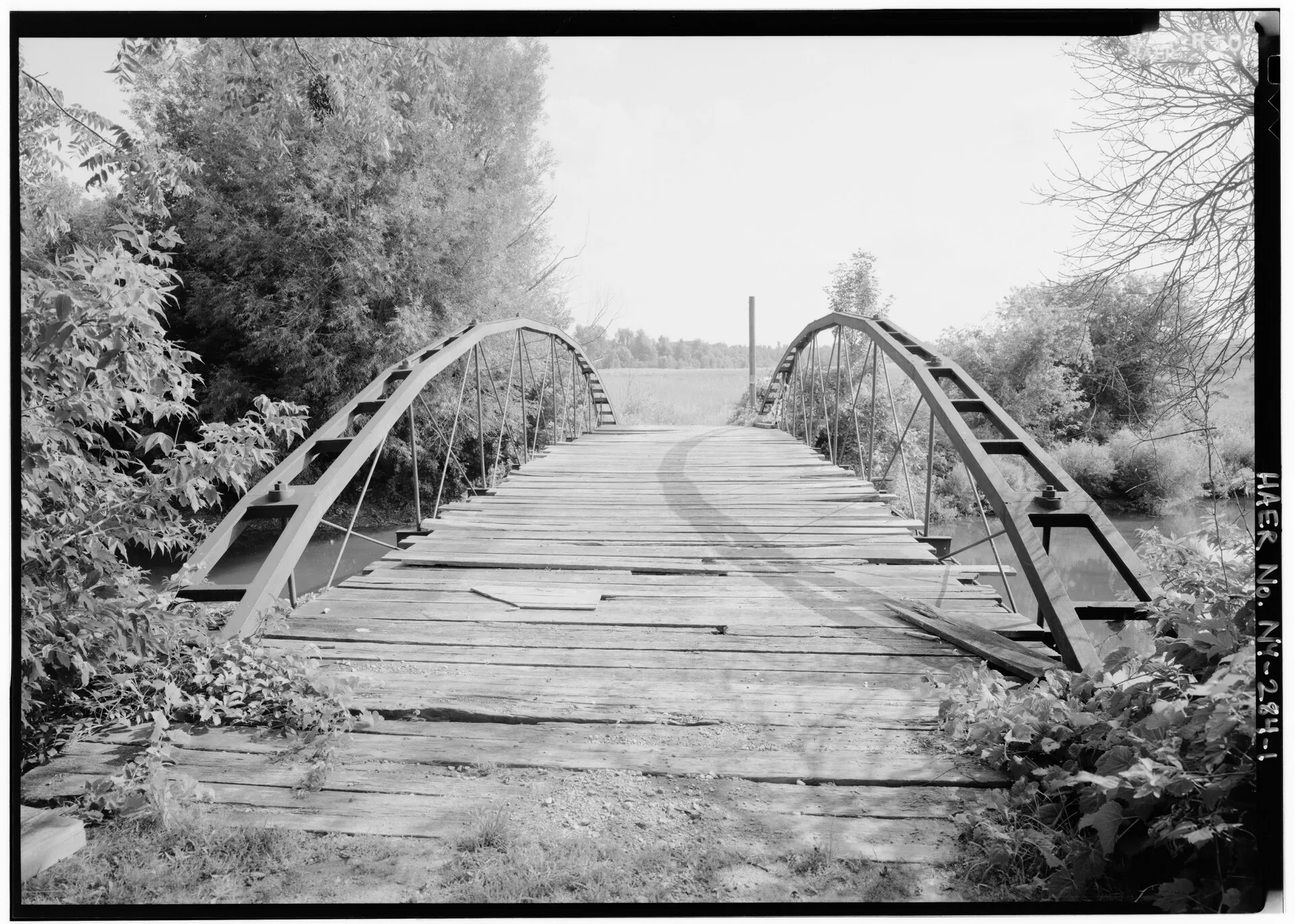 Ehrmanteraut Farm Bridge spanning Black Creek at Farm Road, Riga (Historic American Engineering Record survey)