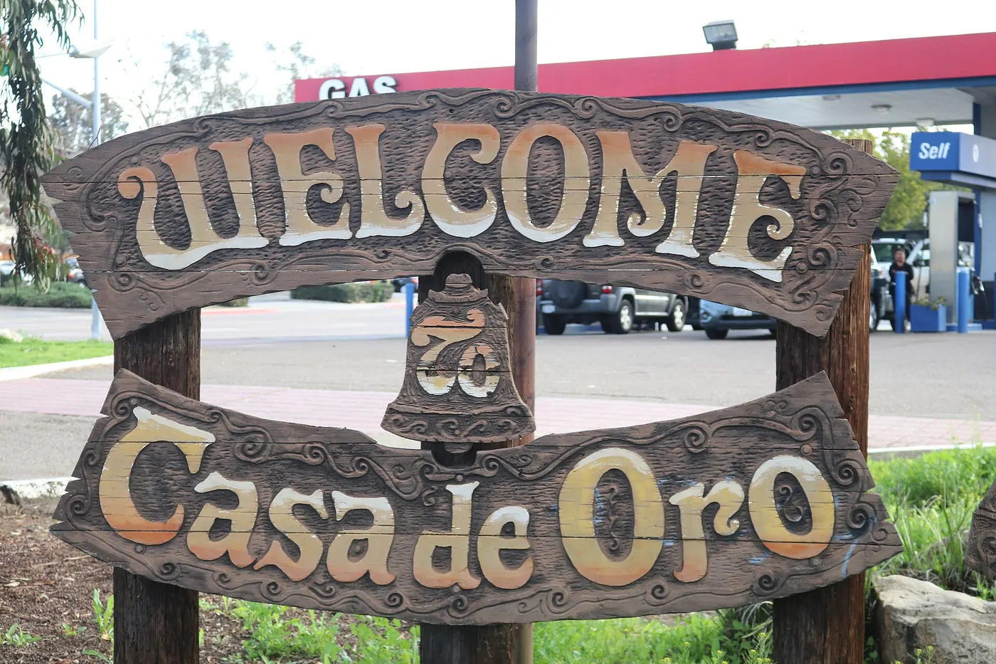 Casa de Oro-Mount Helix neighborhood