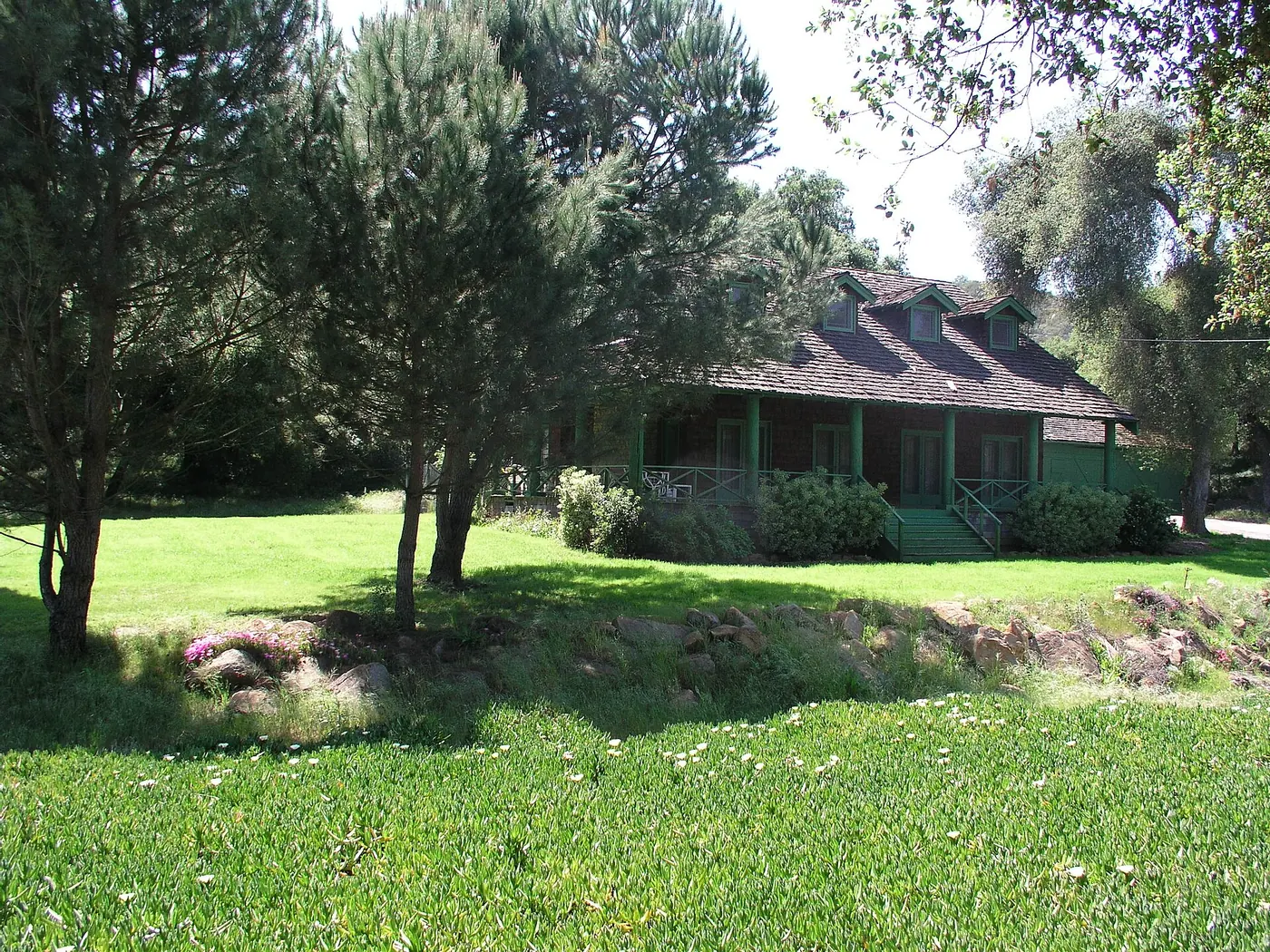 Redwood Lodge at Daley Ranch, Escondido