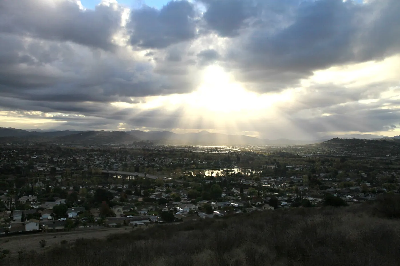 Scenic view of Santee looking east over Santee Lakes