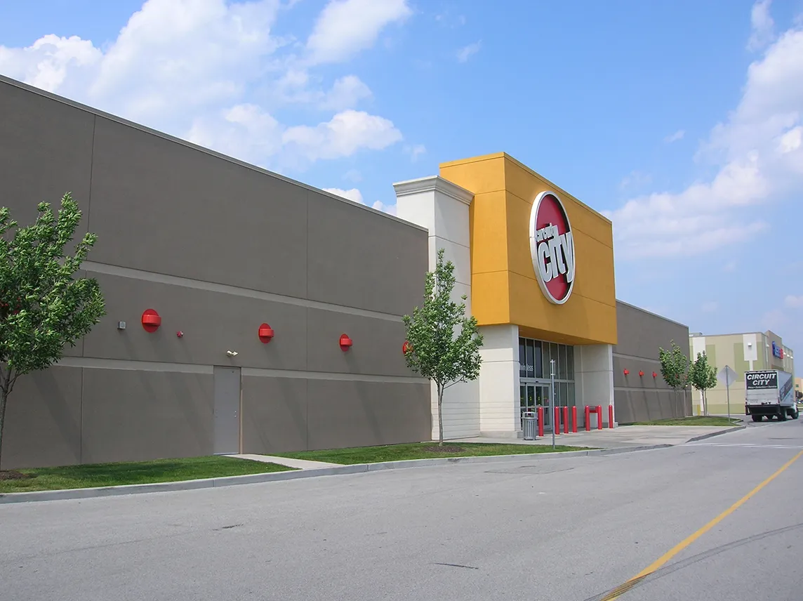 A new model Circuit City store (St Louis Mills - Hazelwood)
