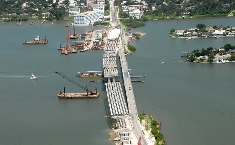 The new Belleair Causeway bridge under construction in 2008.