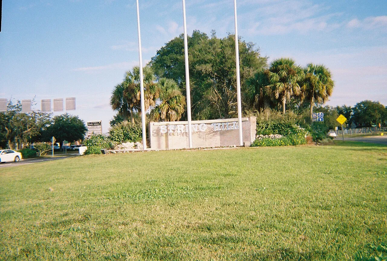 The gateway of Spring Hill, Florida on U.S. Route 19 in Florida an Hernando County Road 574, across from the intersection of US 19 and Hernando County Road 595 in Spring Hill, which has its own gateway to Hernando Beach, Florida. Taken from the gatew.