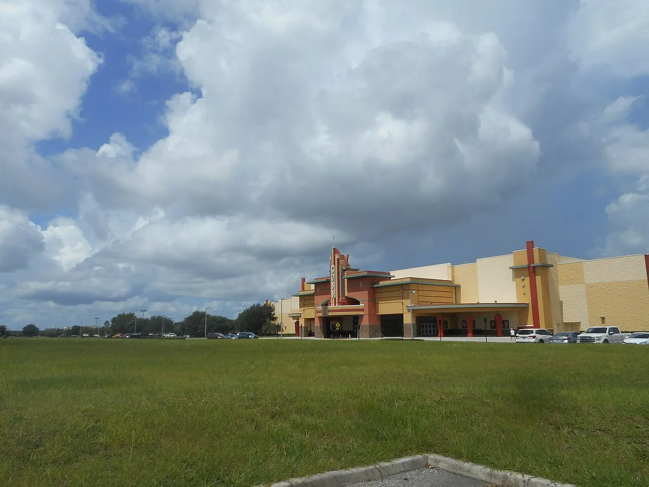 Cobb Theatre of Grove 16, a 16-screen retro-Art Deco multiplex movie theater at The Grove at Wesley Chapel, a shopping center on the northwest corner of Exit 279 on Interstate 75 and Pasco County Road 54 in Wesley Chapel, Florida. Taken from the nort.
