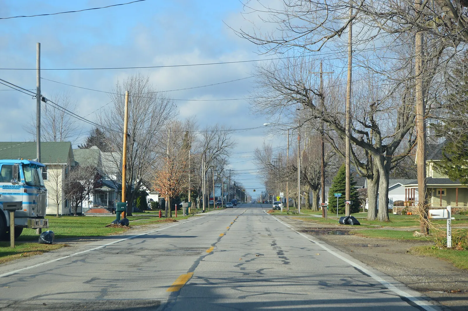 Morenci near Maple, Lyons.