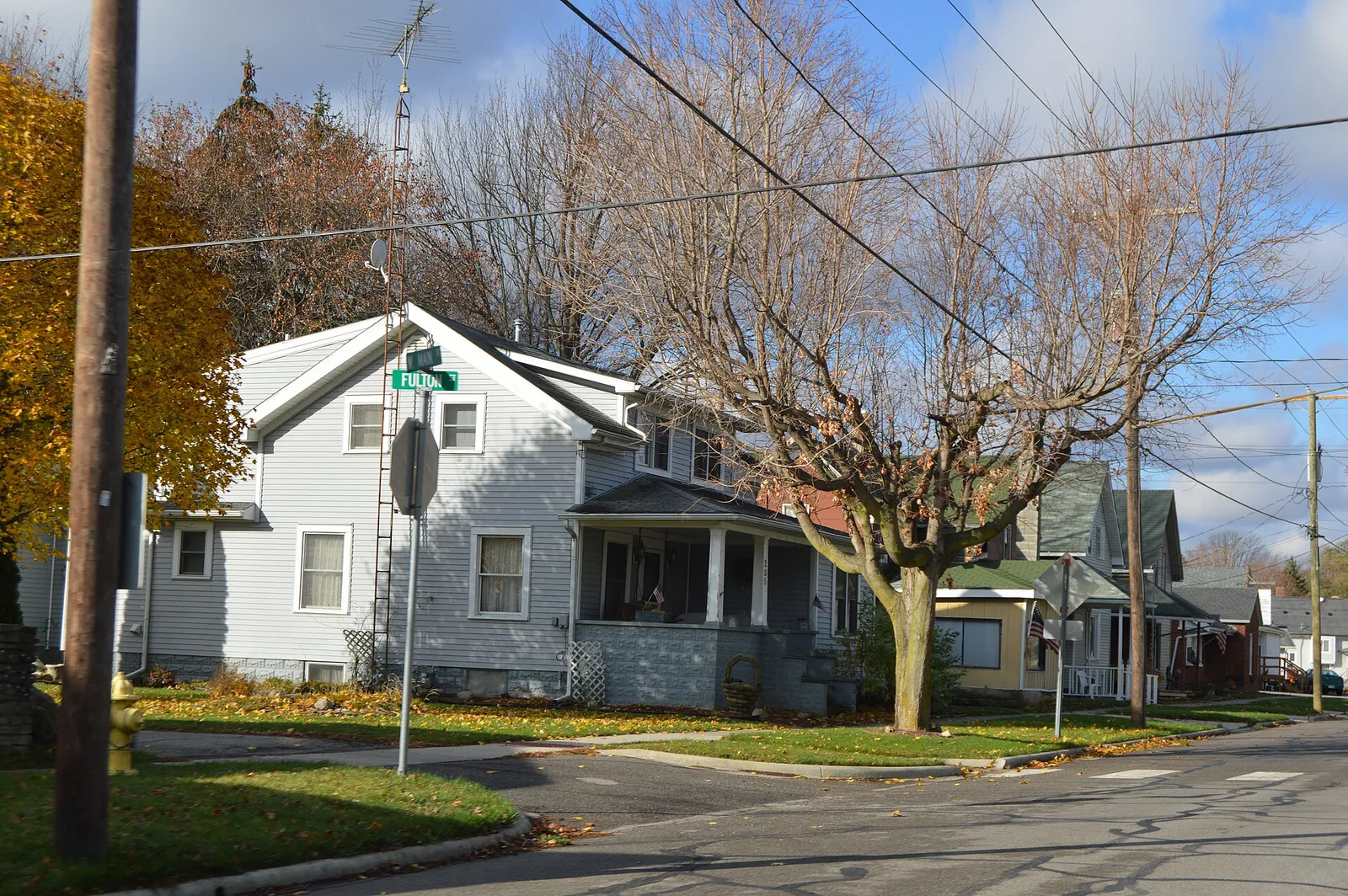 Main at Fulton, Metamora.