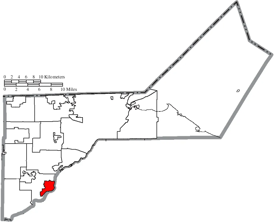 Map of Lucas County Ohio Highlighting Waterville City.