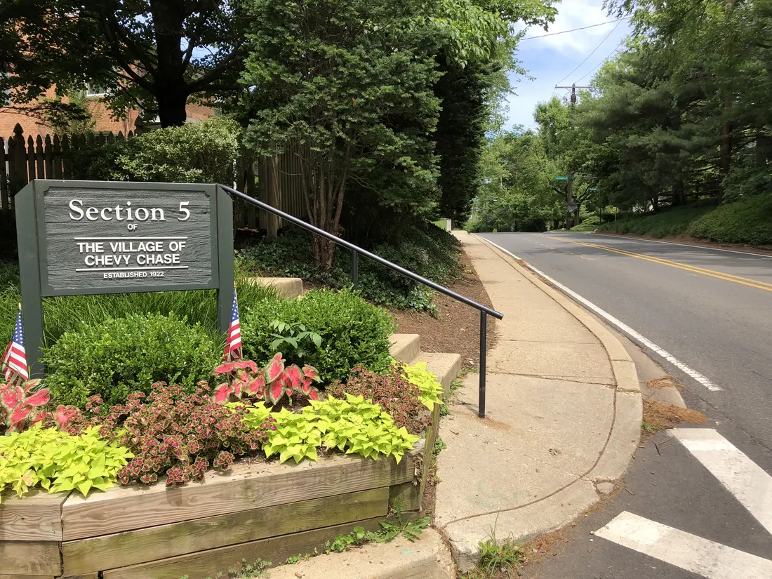 View north along Maryland State Route 186 (Brookville Road) at Thornapple Street in Chevy Chase Section Five, Montgomery County, Maryland