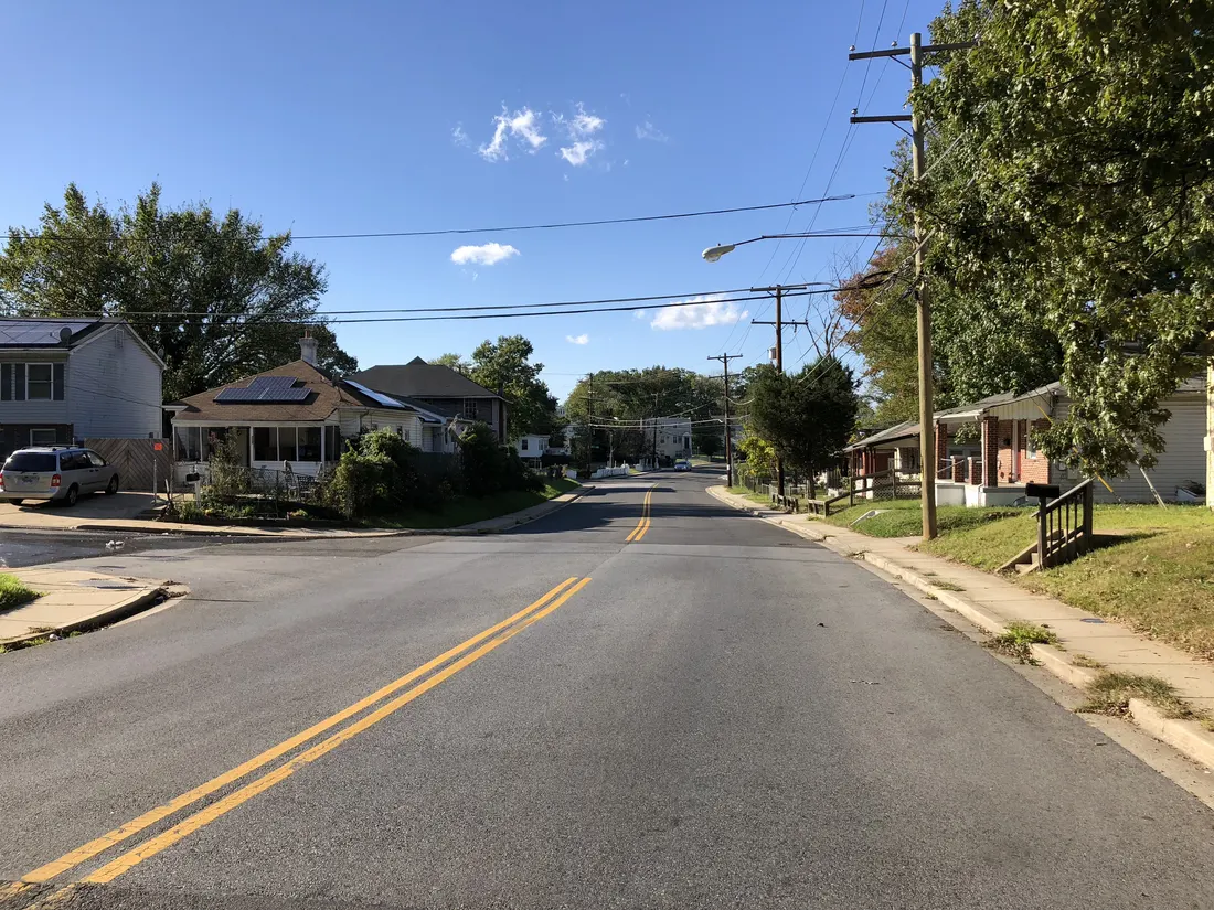 View northwest along Addison Road at 62nd Avenue in Fairmount Heights, Prince George's County, Maryland